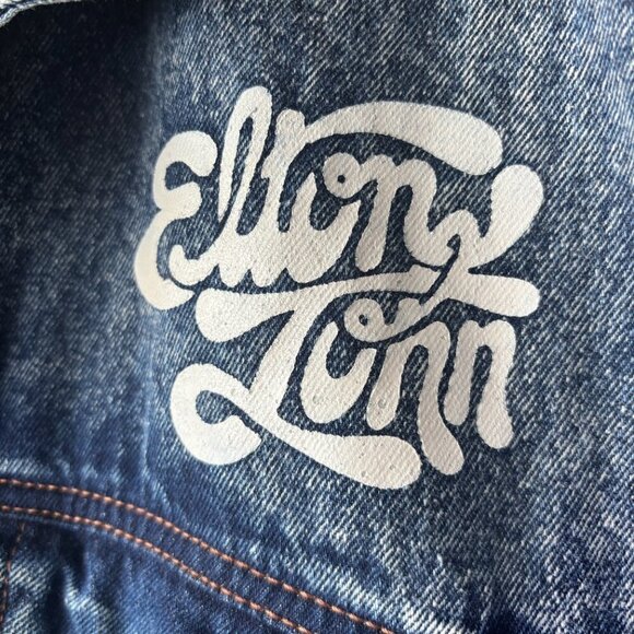 ELTON JOHN DENIM COTTON 2019 CONCERT TOUR JACKET. SIZE LARGE. GREAT CONDITION. - Picture 4 of 10